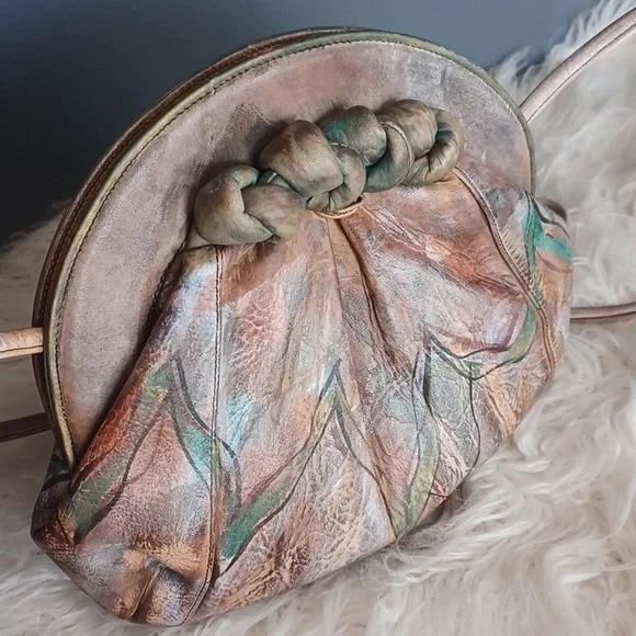 Vintage Jane Yoo Unique Hand  Painted Leather Crossbody - Picture 6 of 16